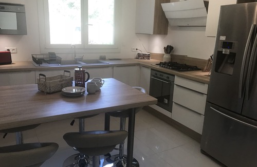 Saint-Cezaire-sur-Siagne House | La Villa Marjolaine is a holiday home to create memories with friends & family