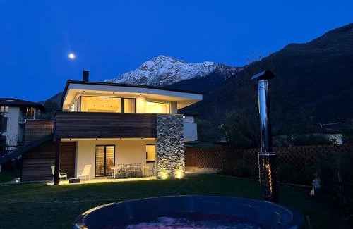 Colico Apartment | La villa del lago in giardino