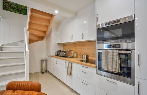 Auvers-sur-Oise House | La Villa Fleurie, Auvers sur Oise