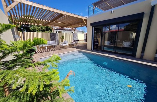 Destrellan Villa | La Villa Jasmin Heated pool Jacuzzi