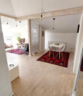 Old Town Apartment | La Vita E Bella