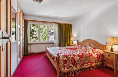 Laax Apartment | Laax 365 Ski IN & Ski OUT - Bike & Relax with a view of the mountains, up to 6 people