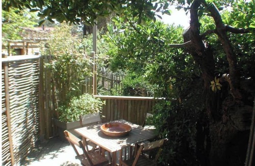 Lacanau-Ocean Cottage | Lacanau 400m from the ocean warm, air-conditioned duplex near bike paths