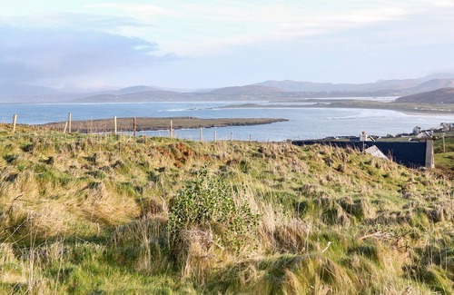 Naran Cottage | LACKAGHMORE COTTAGE, pet friendly in Portnoo, County Donegal
