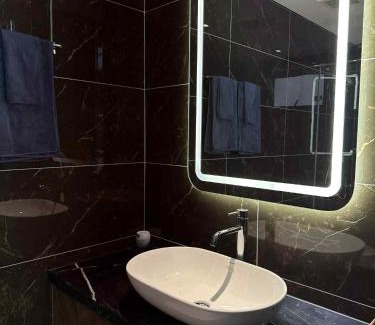 Hai Phong Apartment | LAD Apartment & Homestay Hai Phong - Doji Diamond Crown Le Hong Phong