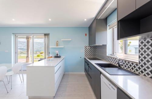Miguas Bed & Breakfast | Ladeira Suites, a Douro Retreat by HostWise