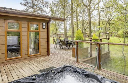 Congleton Resort | Ladera Retreat Lodges