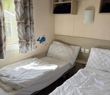 Otterton Apartment | Ladram Bay, 2 Bedroom, Pet Friendly, Wi-Fi, Sleeps 6