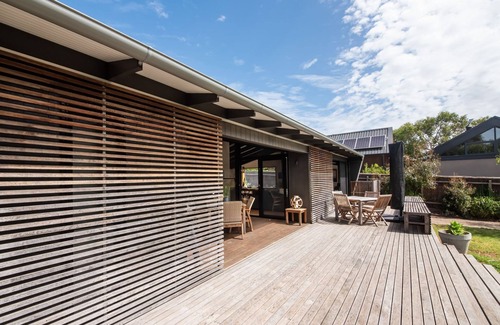 Flinders House | Lady Abigail in Flinders
