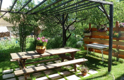Poligny House | Laforest cottage: semi-detached house in renovated farmhouse