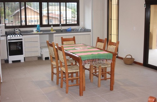 Florianopolis Apartment | Lagoinha cozy 1st floor apartment