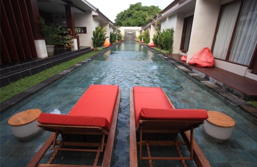 By Pass Ngurah Rai Villa | Lagoon Villa direct Pool Access 5 mins ride to Jimbaran Beach #2