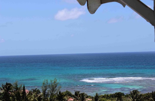 Anse des Rochers Villa | lagoon villa swimming pool sea view 180 °