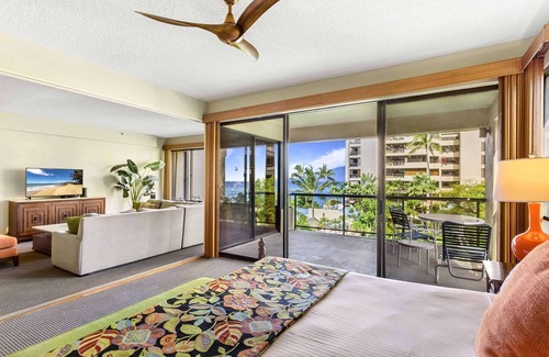 Kahana Resort | Lahaina Maui Resort 3 Bedroom Oasis