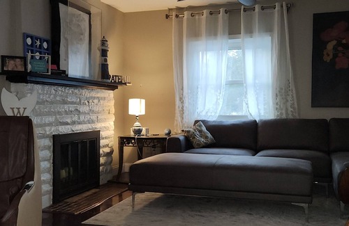 West Bloomfield House | Lake access with beach on street and kayak rentals