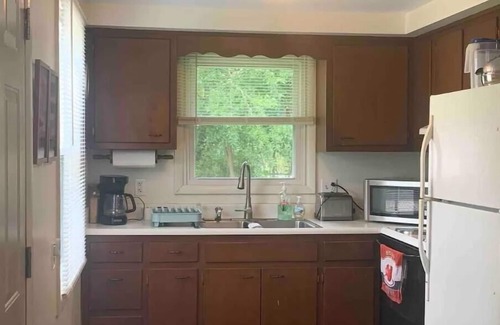 Columbia City Cottage | Lake Access Cottage, fenced, private, pet friendly, sleeps 6 with sleeper sofa