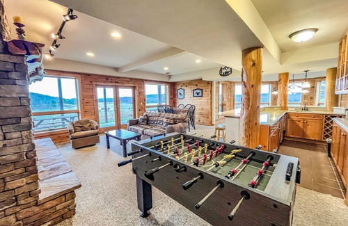 Swanton House | Lake Access, Dock, Hot Tub, Fire Pit , Game Room, + More!