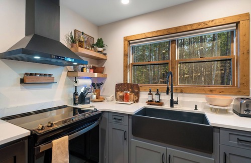 Mill Spring Apartment | Lake Adger, LUXE Lakefront, Private Dock, Kayaks, HotTub, FirePit