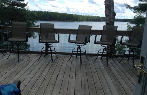 Mancelona Cottage | Lake And Trails Lodge