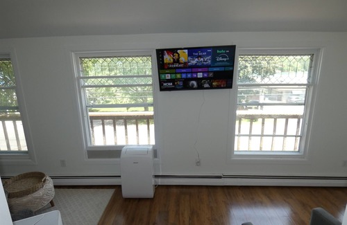 Rapid City Cottage | Lake Breeze on Torch Lake