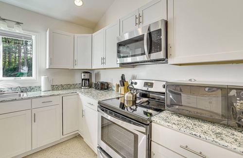 Chazy House | Lake Champlain Retreat w/Grill, Fire Pit!