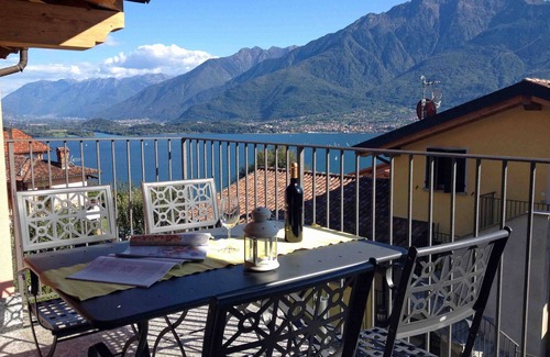 Vercana Apartment | Lake Como - Residence La Collina - Castagna