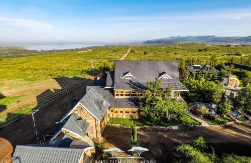 Gilgil Hotel | Lake Elementaita Nature Pebbles & Spar
