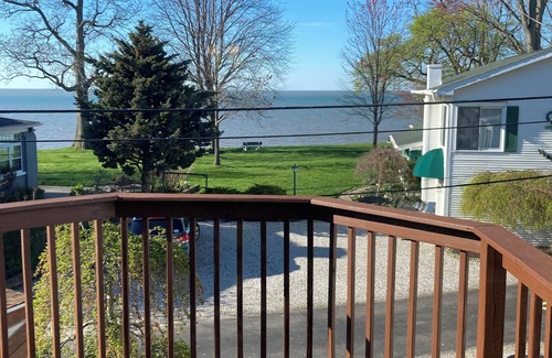 Mitiwanga Cottage | Lake Erie Escape! Lake Views, Private Beach, 20 min to Cedar Point + Jet Express
