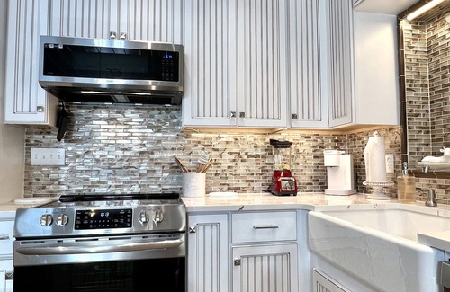 Telogia Cottage | Lake Escape~Tranquility sleeps 8+ in Tallahassee