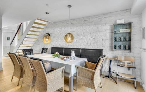 Nykobing Sjaelland Apartment | Lake Front Apartment In Nykøbing Sj