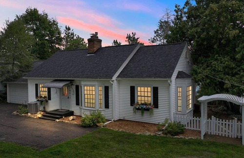 Lake Wissota Cottage | Lake Front Cottage with Amazing Firepit, Private Dock, Sleeps 6-8