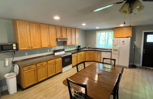 Ridgeway House | Lake front home with floating dock and boat launch on Lake Wateree, SC