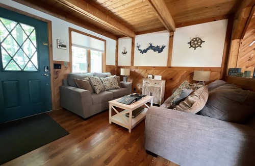 Hawley House | LAKE FRONT Home with Private Dock