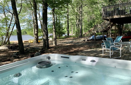 Gouldsboro House | Lake Front in Poconos: Hot Tub/Sauna/Game Room/Kayaks/Private Beach