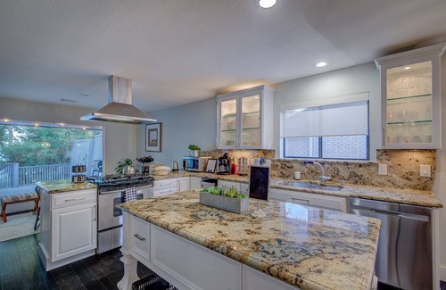 Rowlett House | Lake Front in Rowlett 3 Bedroom 2.5 Bath