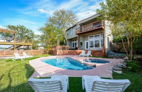 April Sound House | Lake front retreat with pool, spa, golf, fishing, boat slip, 4 bed, 4 bath sleeps 21