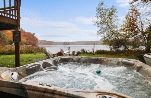 Gouldsboro House | Lake Front, Ski,hot Tub, Fire Pit, Fp, Boats