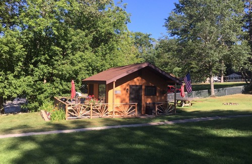 West Branch Cottage | Lake Front Studio Cabin on Clear Lake! Great View & Deck