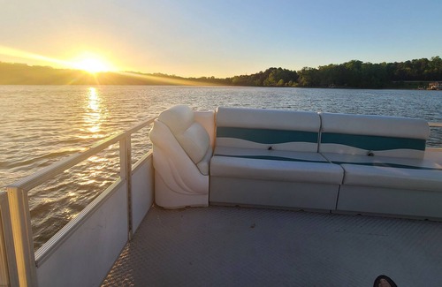 Rock Hill House | Lake front with optional pontoon