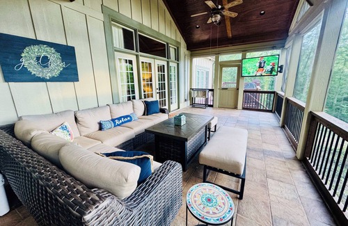 Anderson House | Lake Hartwell Waterfront w/Dock, Gameroom, Firepit, Pets, Clemson & Fenced Yard