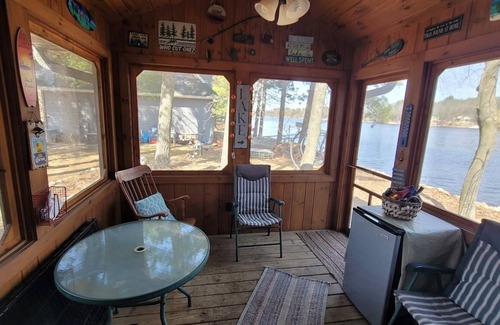Wautoma Cottage | Lake home close to Nordic Mountain and area golf courses.