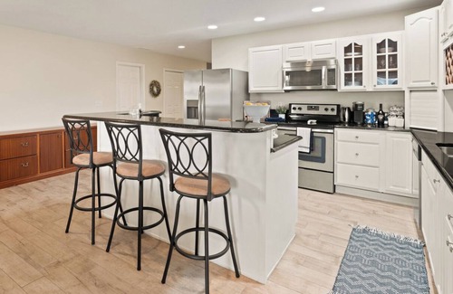 Kalamazoo House | Lake home getaway, relax and fun!