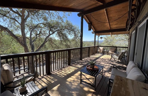 Oak Shores House | Lake House in the beautiful Oak Shores Community w/WiFi