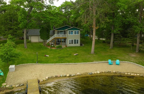 Baxter House | Lake House, Up North in the Pines!