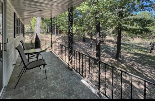 Mountain Home House | Lake House with Direct Access to Lake Norfork!