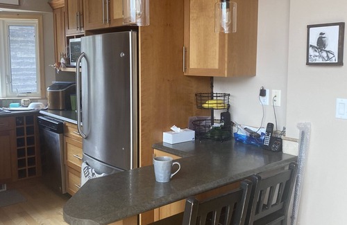 Barriere House | Lake house with lake views! I hour 15 minutes north of Kamloops