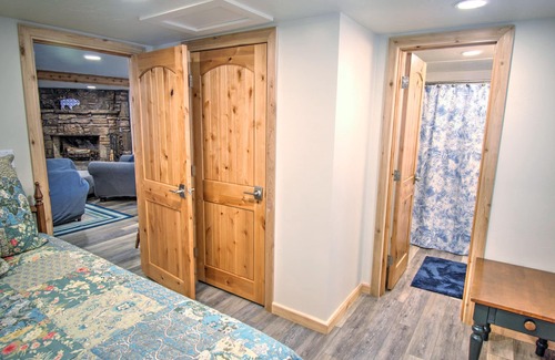 Vian Cabin | Lake house with spacious deck offering fabulous view of beautiful lake Tenkiller