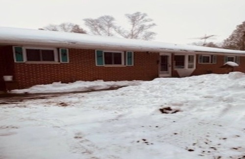 Cedarville House | Lake Huron 3 bdr Home, near to Drummond Is.; Sault St. Marie; St. Ignace;
