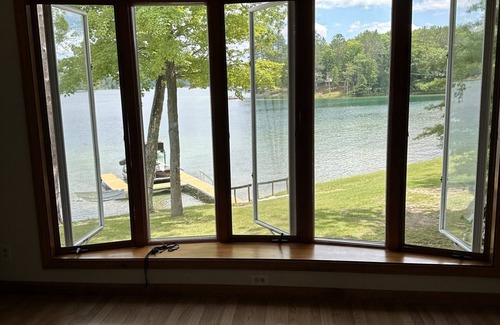 Hillman House | Lake Life! Best Life!nSpacious Lake house on sparkling clear Long Lake!n