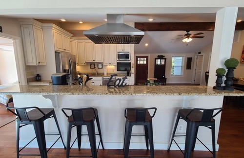 Waterloo House | Lake Lovers Getaway, Lake Front Home with 3 Master Suites, Docks and Boat Launch